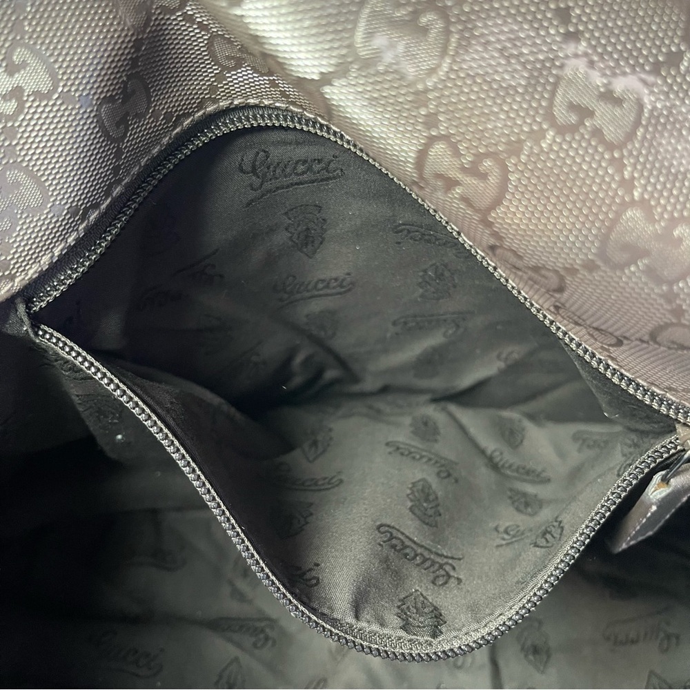 Gucci Imprime Coated Canvas Buckle Flap Messenger Bag - Metallic Gray - Preowned - Picture 8 of 15